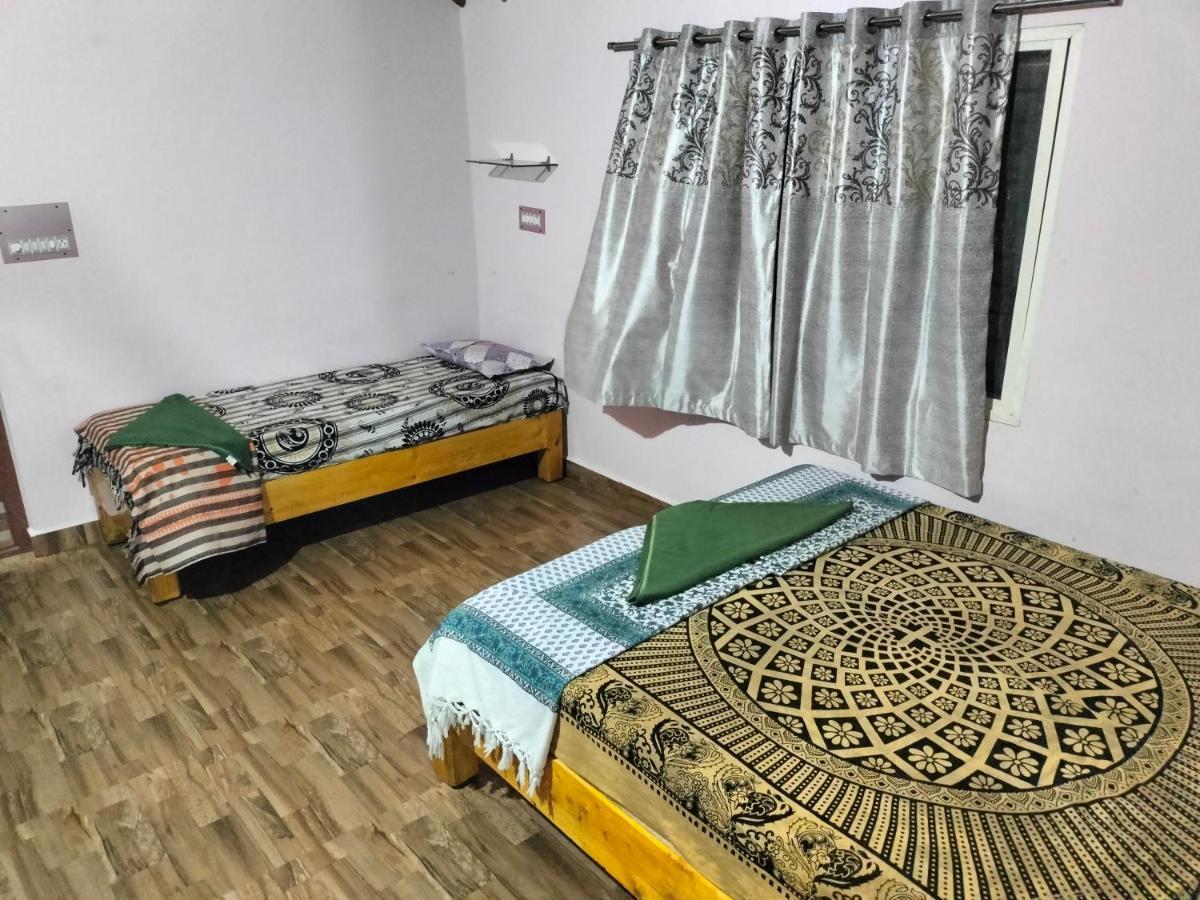 Prajwal Home Stay Hampi Eksteriør bilde