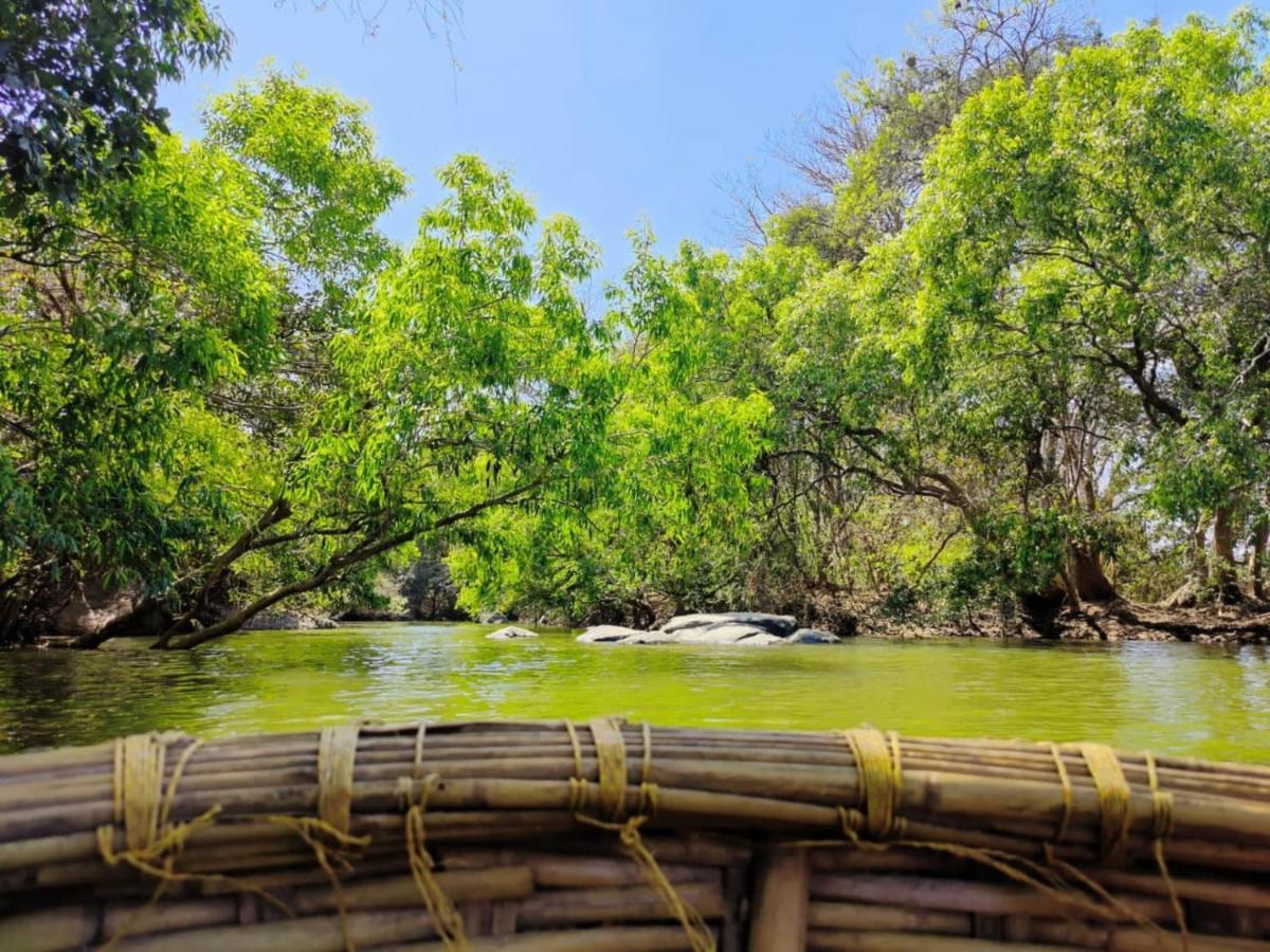 Prajwal Home Stay Hampi Eksteriør bilde