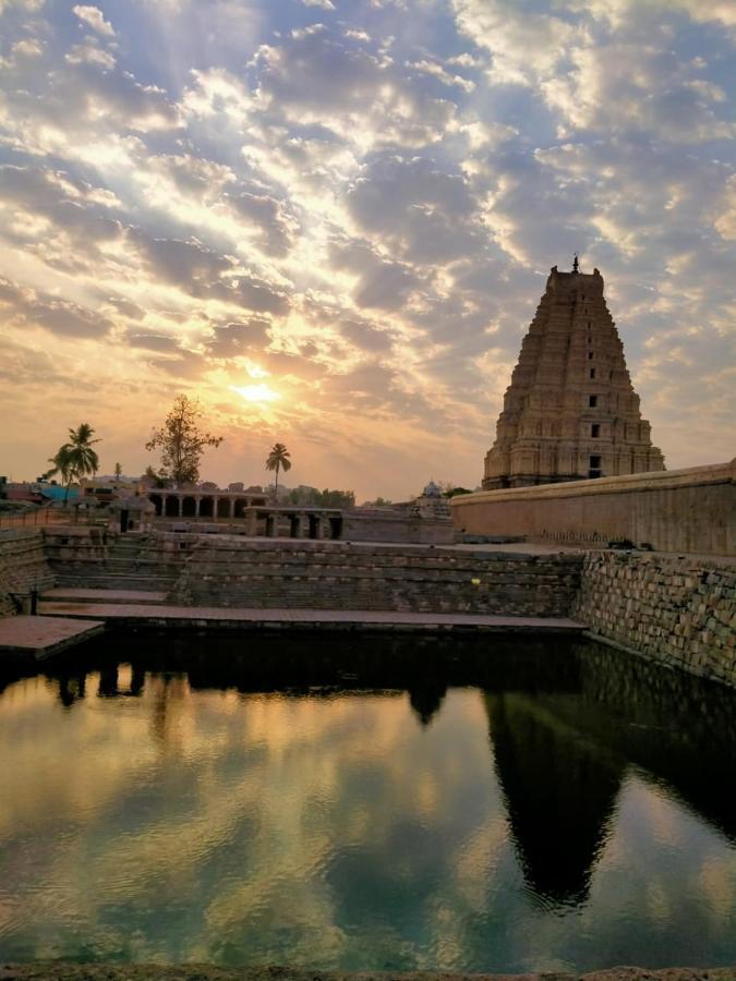 Prajwal Home Stay Hampi Eksteriør bilde