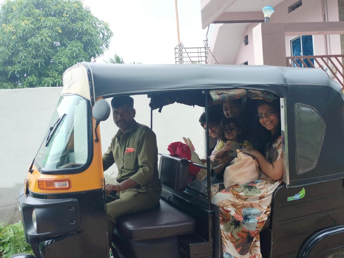 Prajwal Home Stay Hampi Eksteriør bilde