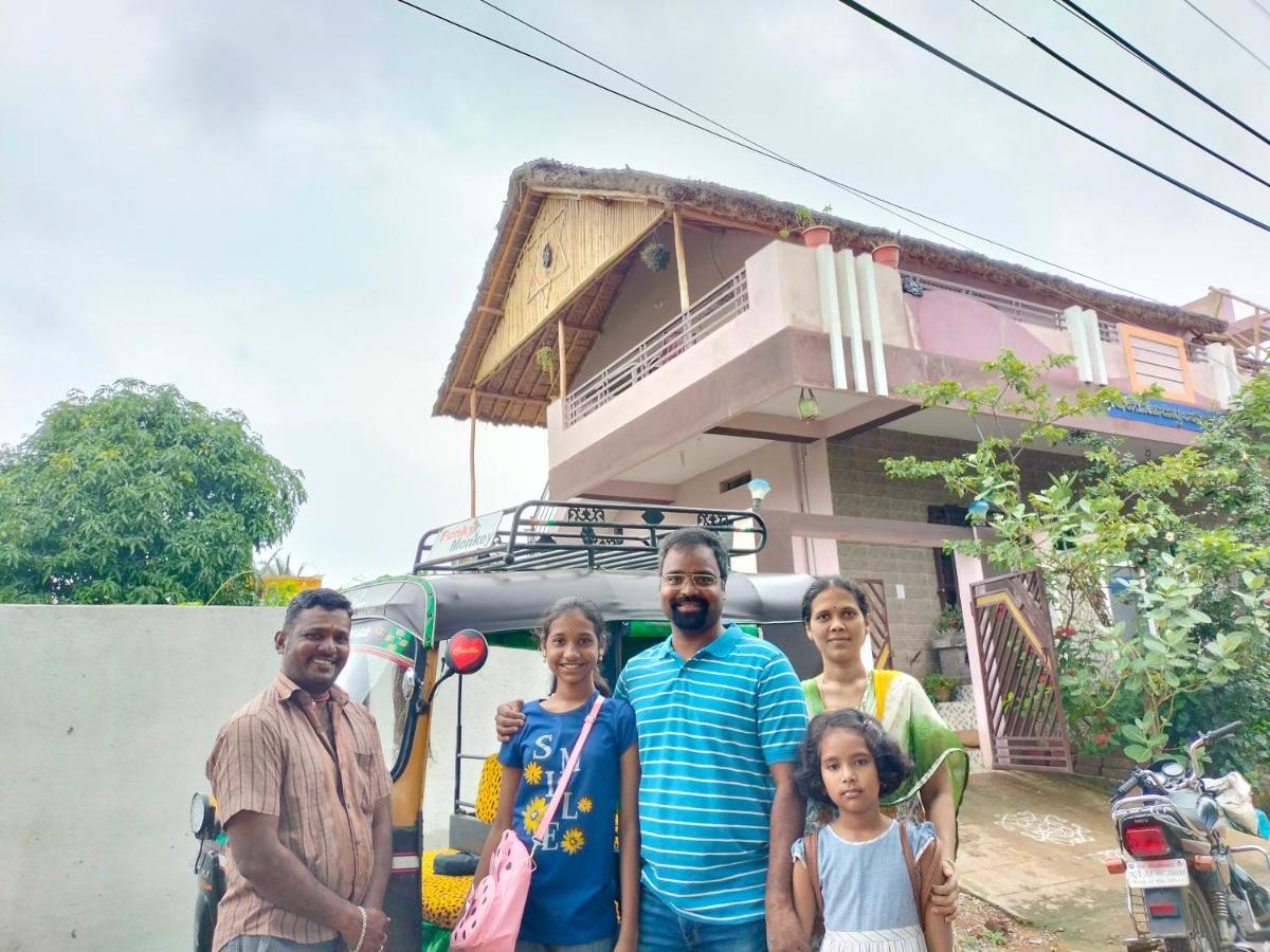 Prajwal Home Stay Hampi Eksteriør bilde